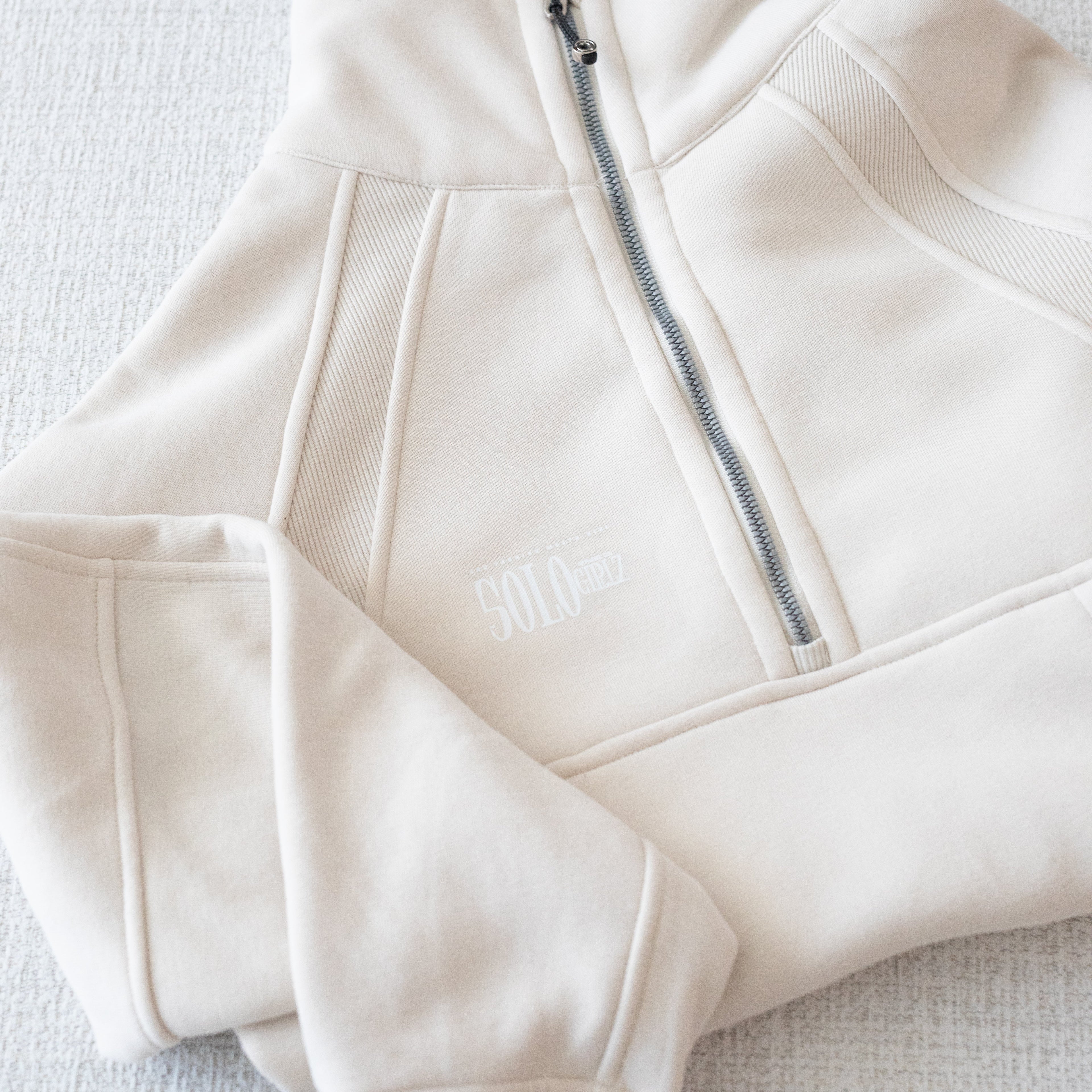 Women's Sweatshirts